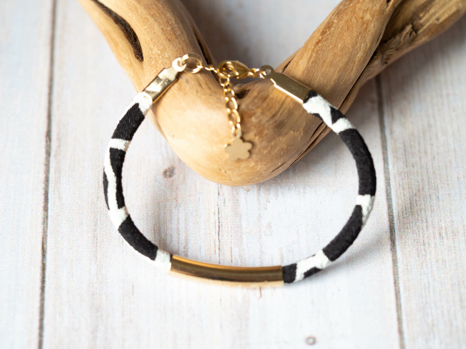 Bracelet en tissu de Kimono noir et blanc