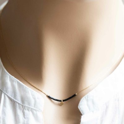 collier minimaliste